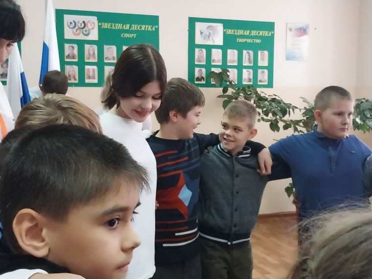 Посвящение четвероклассников в Орлята России.