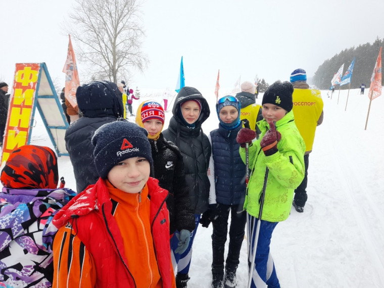 Победители лыжных гонок среди ШСК.